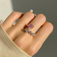Load image into Gallery viewer, MANON HEART RHINESTONE RING