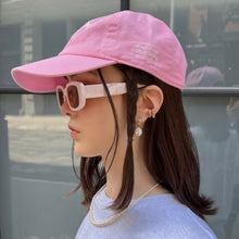 Load image into Gallery viewer, ANY CLUB UNIVERSIAL FRIENDSHIP SMILE CAP