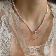 Load image into Gallery viewer, ROWEN FRESHWATER PEARL NECKLACE
