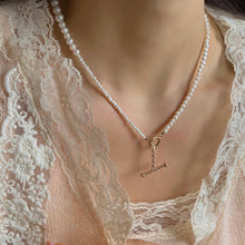 Load image into Gallery viewer, ROWEN FRESHWATER PEARL NECKLACE