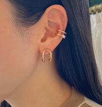 Load image into Gallery viewer, 'U' LINE PAVE EARRING