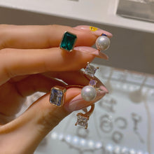Load image into Gallery viewer, ALEXIS SQ OPEN RING