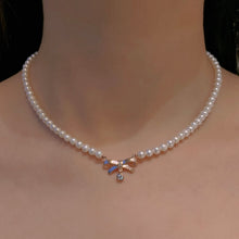 Load image into Gallery viewer, ODILIE BOW FRESHWATER PEARL NECKLACE