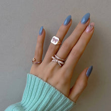 Load image into Gallery viewer, TUTU BOW STAR SIGNET PINKY RING