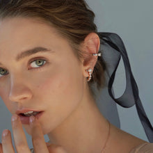 Load image into Gallery viewer, MADEMOISELLE 2 PEARL RHINESTONED EARRING