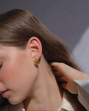 Load image into Gallery viewer, INGRID ORB HOOP EARRING