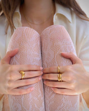 Load image into Gallery viewer, INGRID 2 CURVED RING