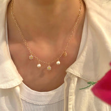 Load image into Gallery viewer, EVELINA MULTI-FLOWER LINK CHAIN NECKLACE