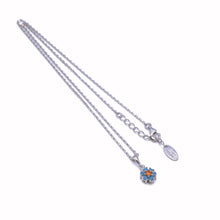Load image into Gallery viewer, EVELYN FLOWER CHAIN NECKLACE