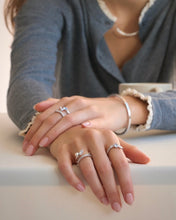 Load image into Gallery viewer, PETAL 2 PEARL STONE PAVE RING