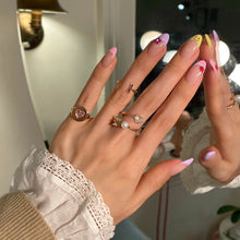 Load image into Gallery viewer, 'I' LETTER KNUCKLE OPEN RING