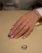 Load image into Gallery viewer, PETAL 2 PEARL STONE PAVE RING