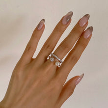 Load image into Gallery viewer, VITTO PEARL STONE PAVED RING