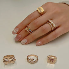 Load image into Gallery viewer, TUTU BOW STAR SIGNET RING