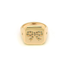 Load image into Gallery viewer, TUTU BOW STAR SIGNET PINKY RING