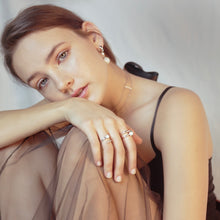 Load image into Gallery viewer, 'X' LINE PEARL RING