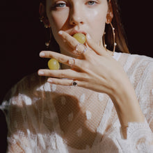 Load image into Gallery viewer, SMALL CIRCLE PAVE NINE RING