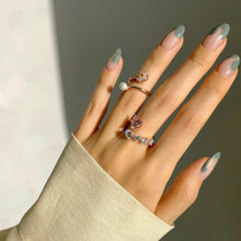 Load image into Gallery viewer, MANON HEART RHINESTONE RING