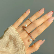 Load image into Gallery viewer, VERA 2 PEARL PAVED RING