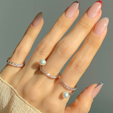 Load image into Gallery viewer, VERA 2 PEARL PAVED RING