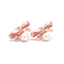 Load image into Gallery viewer, ODETTE 2 BOW PEARL EARRING