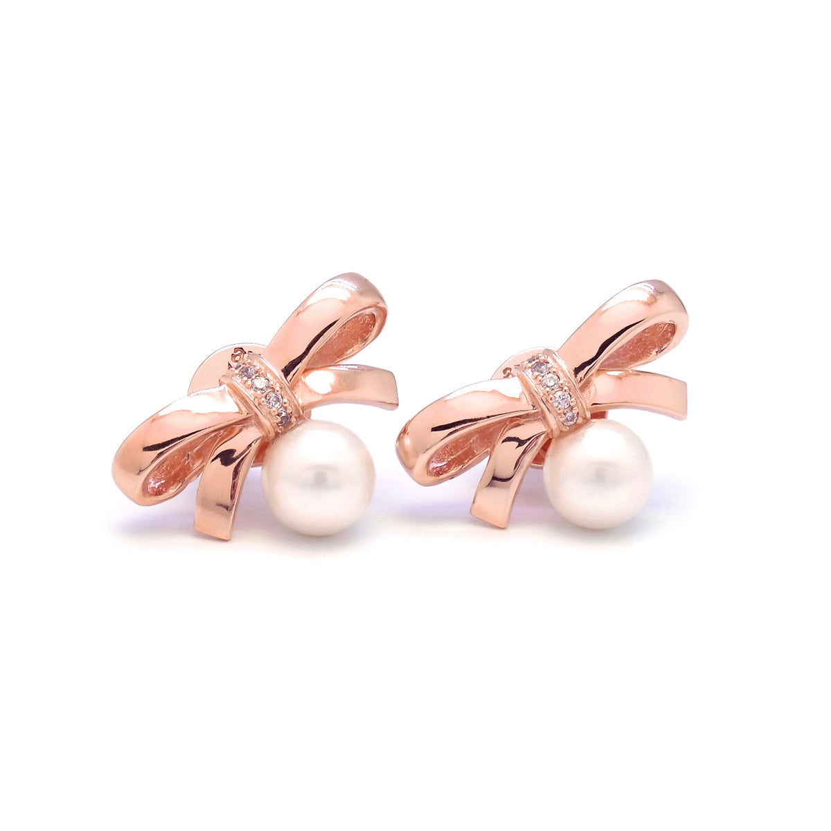 ODETTE 2 BOW PEARL EARRING – avec new york