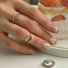 Load image into Gallery viewer, COMET STAR RHINESTONE PINKY RING