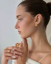 Load image into Gallery viewer, PENELOPE DRAPE EAR CUFF