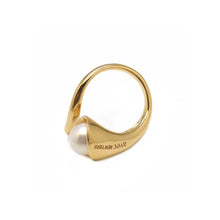 Load image into Gallery viewer, LE LYS PEARL RING