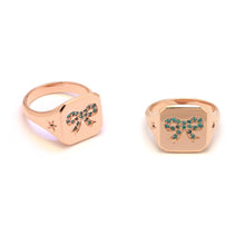 Load image into Gallery viewer, TUTU BOW STAR SIGNET PINKY RING
