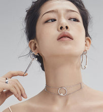 Load image into Gallery viewer, ALIXON CIRCLE PEARL CHOKER NECKLACE