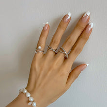 Load image into Gallery viewer, ISA2 OVAL KNUCKLE RING