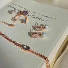 Load image into Gallery viewer, JACQUE SQ STONE PEARL EARRING