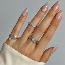 Load image into Gallery viewer, DAPHNE CROISSANT PAVED RING