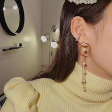 Load image into Gallery viewer, CECILLIA CIRCLE PEARL STONE CHAIN EARRING