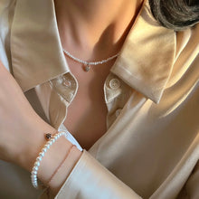 Load image into Gallery viewer, SWEETHEART FRESHWATER PEARL CHAIN BRACELET