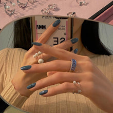 Load image into Gallery viewer, FOREVER BAGUETTE STONE RING