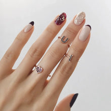 Load image into Gallery viewer, 'U' LETTER KNUCKLE OPEN RING