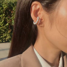 Load image into Gallery viewer, LUNA PEARL STONE DBL EAR CUFF