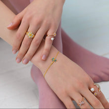 Load image into Gallery viewer, PALM TREE PAVE CHAIN BRACELET