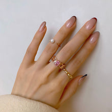Load image into Gallery viewer, REMI 2 SQ STONE CHAIN RING