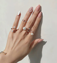 Load image into Gallery viewer, ISA DUO PEARAL KNUCKLE RING