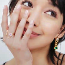 Load image into Gallery viewer, PEPE STONE CHAIN EARRING