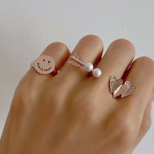 Load image into Gallery viewer, ELLEY THREE HEART ARROW ALL PAVED RING