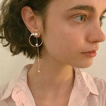 Load image into Gallery viewer, MEDIUM ALMA3 HOOP PEARL EARRING SET