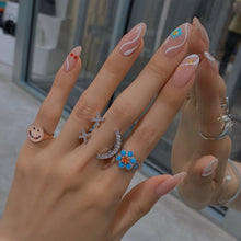 Load image into Gallery viewer, XX SMILE PAVE SETTING RING