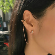 Load image into Gallery viewer, CAMBELL 2 PAVED OVAL EARRING W/ EAR CUFF