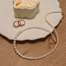 Load image into Gallery viewer, ROWEN FRESHWATER PEARL NECKLACE