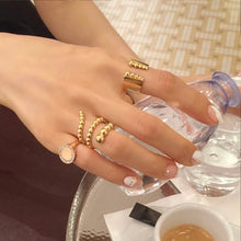 Load image into Gallery viewer, LEON DBL SPIRAL BUBBLE RING