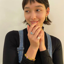 Load image into Gallery viewer, PEPE STONE CHAIN EARRING